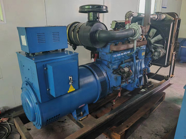 施秉100kW柴油发电机组使用多级机油有哪些优缺点？