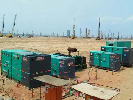 施秉测量水冷式机油散热器密封件尺寸的具体步骤是什么？