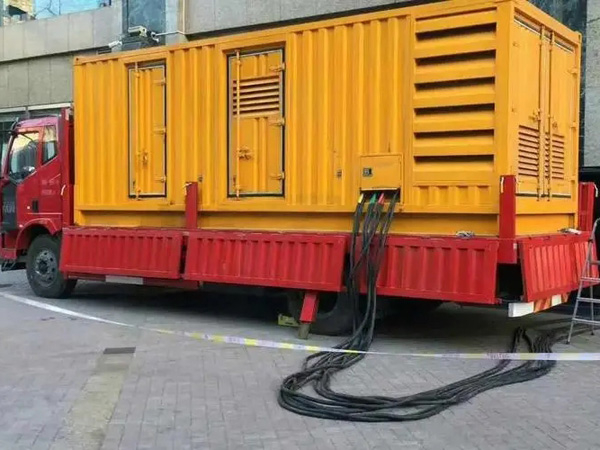 施秉如何确定水冷式机油散热器密封件的规格型号？